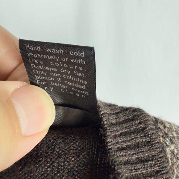 Segreto Brown Knit V-Neck Wool / Silk / Alpaca Vest - Men’s L - Picture 7 of 7